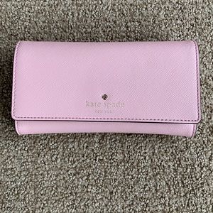 Kate Spade Wallet. Pink. Good condition.